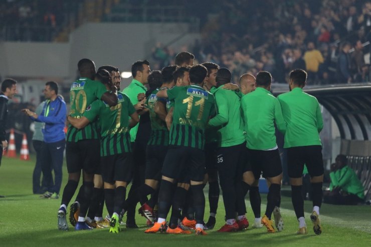Akhisarspor Göztepe’yi Bir Golle Geçti