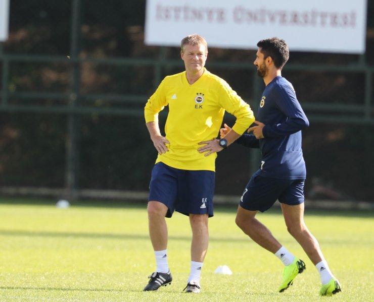 Fener Derbiye Erwin Koeman’la Hazırlanıyor