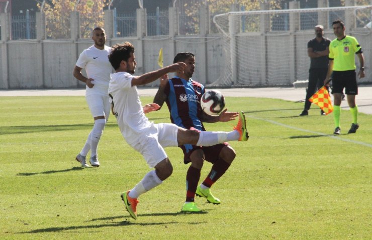 Trabzonspor 2 Golle Turladı