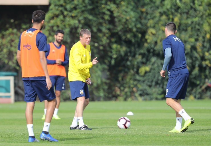 Fenerbahçe’de Derbi Hazırlıkları Devam Ediyor