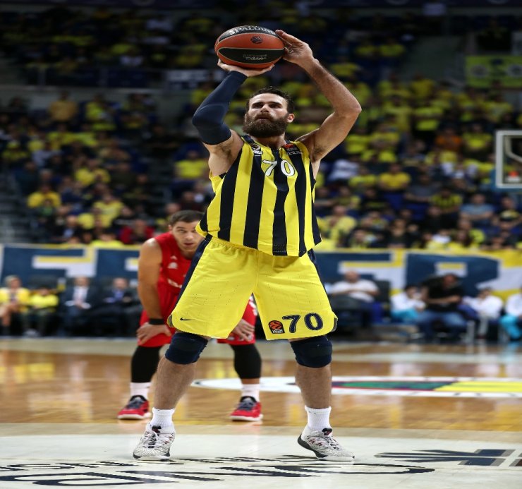 Fener Bayern’i Devirdi