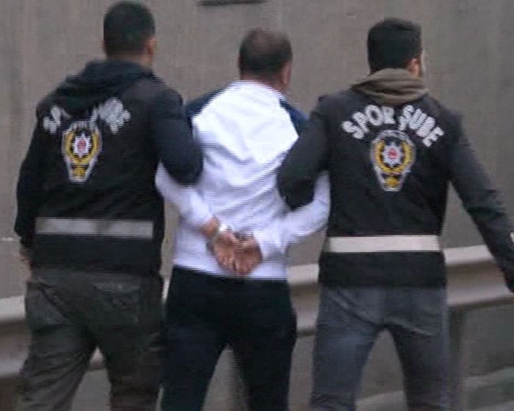 Fenerbahçeli Taraftarlar Gözaltına Alındı