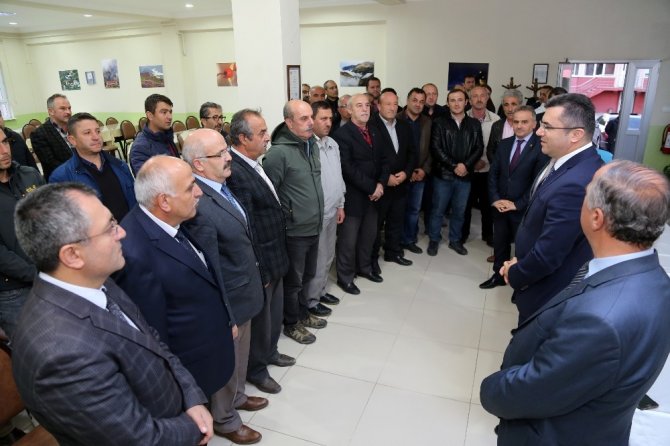 Vali Memiş, Özel İdare Çalışanlarıyla Vedalaştı