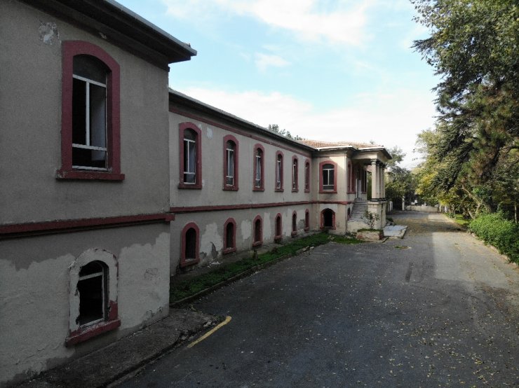 127 Yıllık Askeri Hastane Restore Edilmeyi Bekliyor