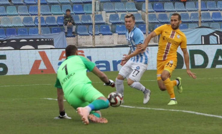 Adana Demir 3 Puanı Tek Golle Aldı