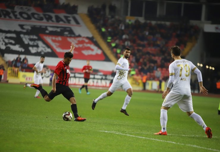 Es Es Osmanlıspor’u Tek Golle Geçti