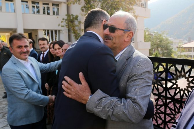 Gümüşhane Vali Memiş’i Uğurladı