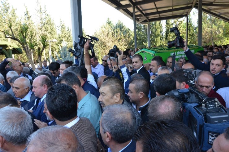 Eski Ak Partili Vekile Son Görev