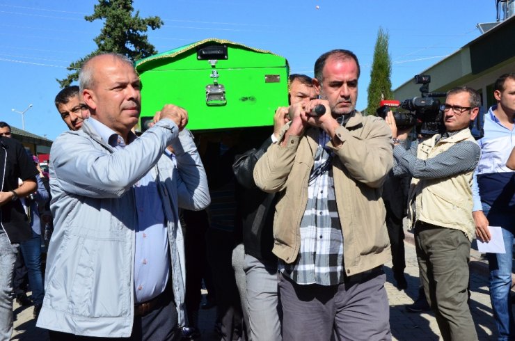 Eski Ak Partili Vekile Son Görev