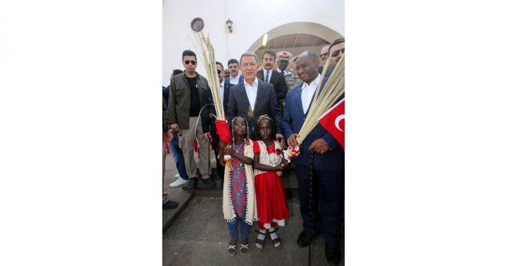 Bakan Akar Sevakin Adası’nda