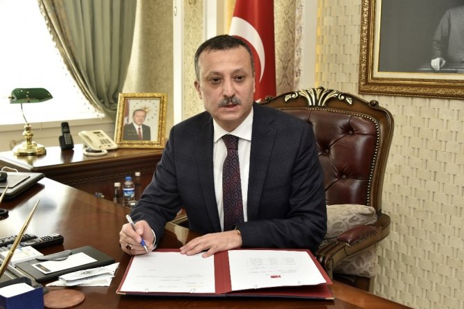 Gümüşhane Valisi Kamuran Taşbilek Görevine Başladı
