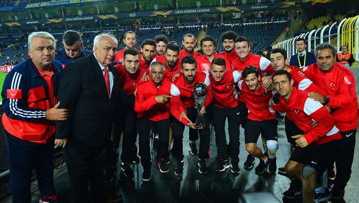 Kadıköy’de Ampute Milli Takımı’na Ödül Verildi