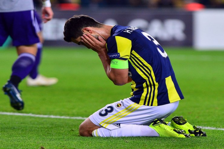 İlk Yarı Sessiz Bitti