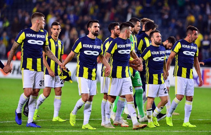 Koray Şener’in Ailesi Sahada Yer Aldı