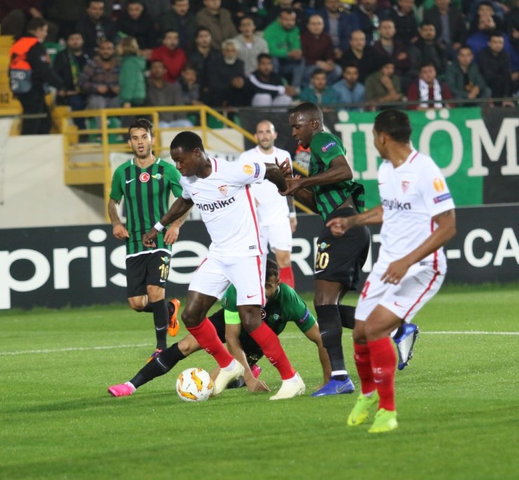 Akhisarspor, Sevilla’ya 3-2 Yenildi