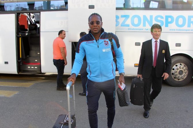 Trabzonspor’da Burak Yılmaz, Malatyaspor Maçı Kadrosuna Alınmadı