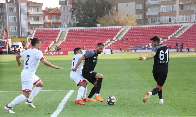 Balıkesir Evinde Gençler’i Devirdi