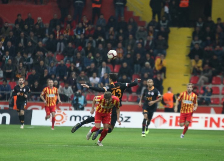 Aslan Nefes Aldı