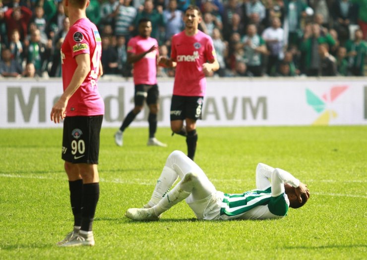 Paşa Timsah’ı Bursa’da Devirdi