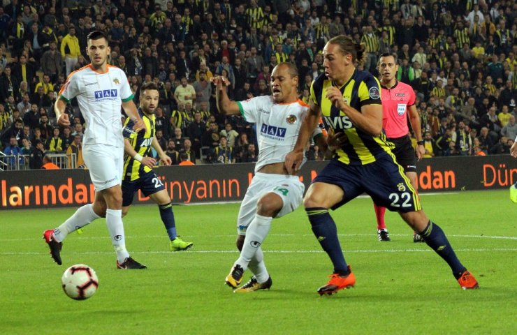 İlk Yarıda 2 Gol