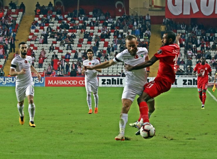 Antalya 90+2’de Yıkıldı