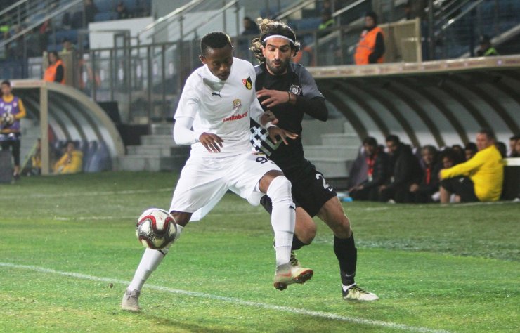Osmanlıspor Evinde Tek Golle Kazandı