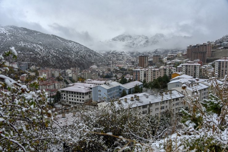 Gümüşhane Beyaza Büründü
