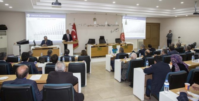 Giresun İl Genel Meclisi’nde Üniversiteyi Anlattı