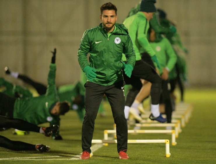 Atiker Konyaspor’da Galatasaray Mesaisi Başladı