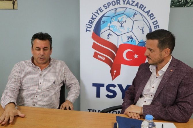 Celil Hekimoğlu: “ Trabzonspor Hizmet Edeceğiz. Bunun Aksini Düşünen Gaflet İçindedir”