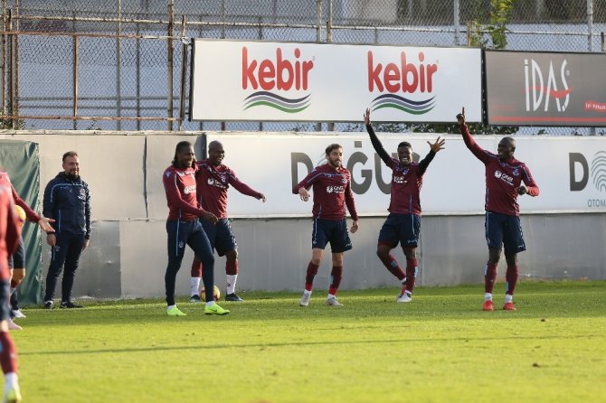 Trabzonspor, Fenerbahçe Maçı Hazırlıklarını Sürdürdü
