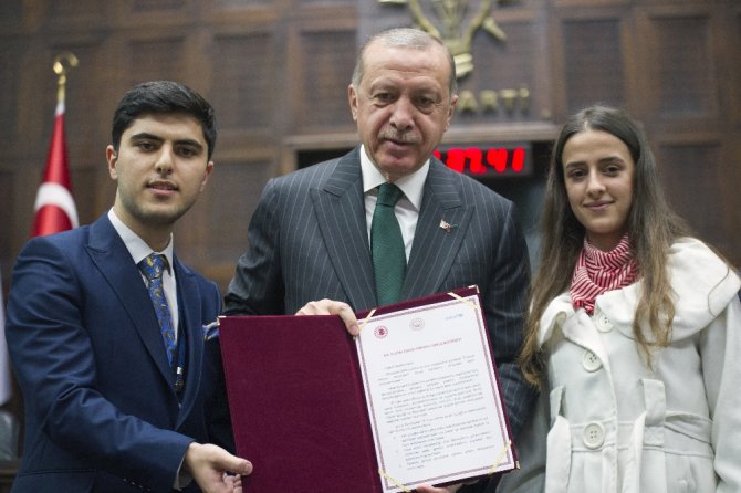 Ak Parti Mensuplarını Uyardı