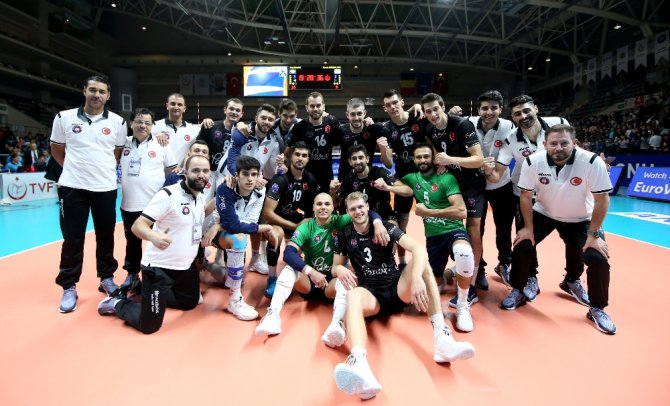 Halkbank, Belçika Ekibini Yendi