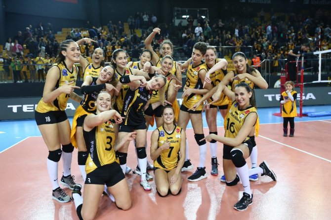 Vakıfbank Yenilmezlik Serisini 23 Maça Çıkardı