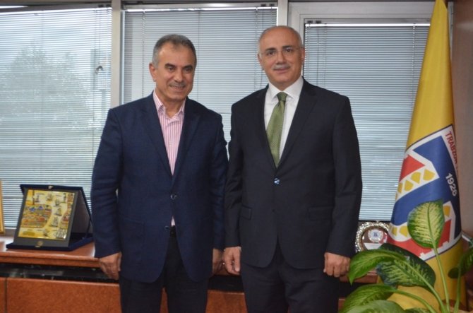 Trabzon Büyükşehir Belediye Başkan Aday Adayı Yıldırımhan’dan Ttso Ve Ttb’ye Ziyaret