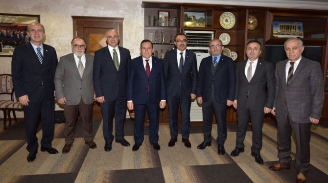Trabzon Büyükşehir Belediye Başkan Aday Adayı Yıldırımhan’dan Ttso Ve Ttb’ye Ziyaret