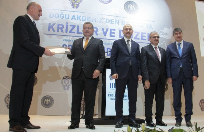 "Bu Yıl 127 Bin Uyuşturucu, 109 Bin 737 Terör Operasyonu Yaptık"
