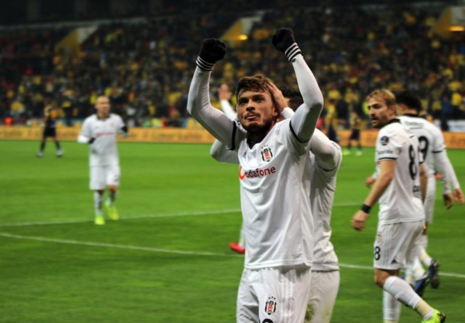 Beşiktaş İlk Yarıda 3’ledi