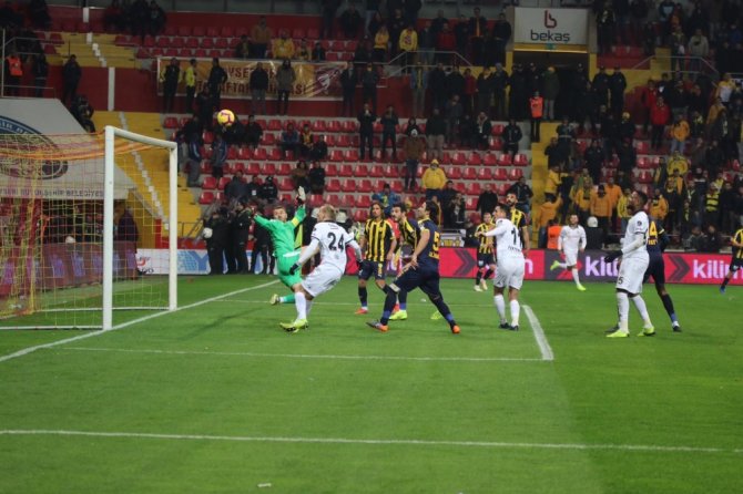 Kartal Derbi Öncesi Moral Buldu