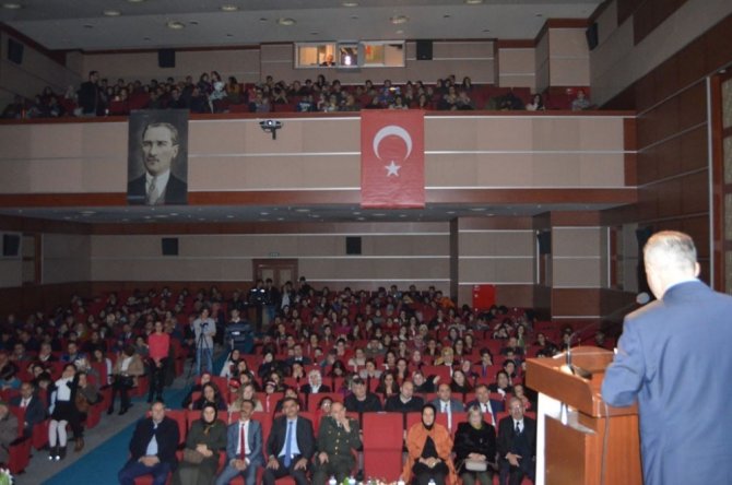 Artvin’de, 24 Kasım Öğretmenler Günü Kutlandı
