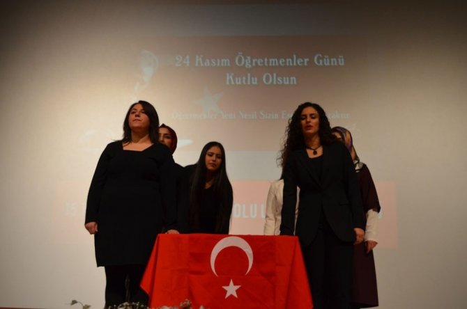 Artvin’de, 24 Kasım Öğretmenler Günü Kutlandı