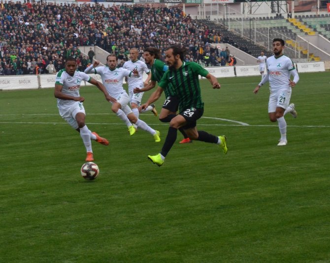 5 Gollü Maçta Kazanan Denizlispor