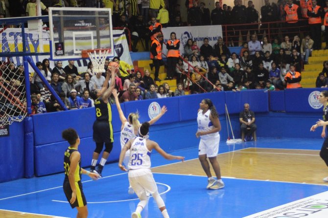 Hatay Büyükşehir Belediye Fener’i Devirdi