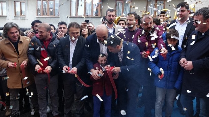 Köksal Baba Kafe Açtı