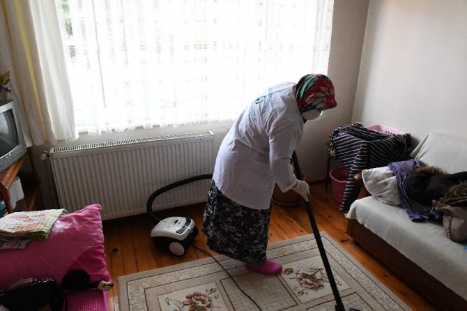 Ortahisar’da 286 Vatandaşa Evde Bakım Hizmeti Veriliyor