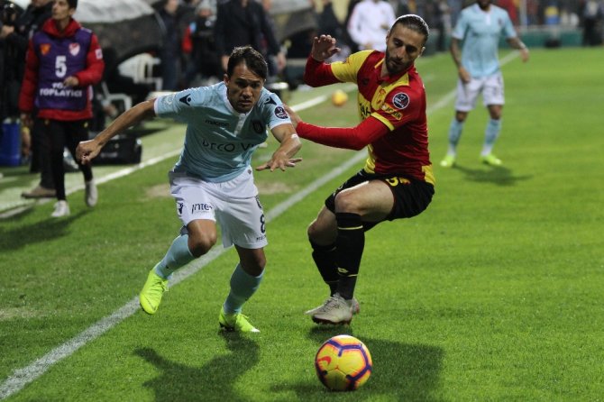 İlk Yarıda Tek Gol Var