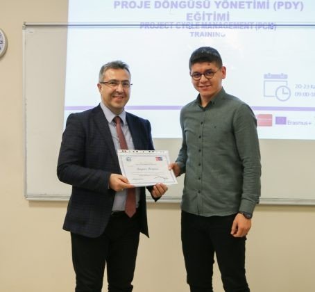 Grü’de Proje Döngüsü Yönetimi Eğitimi Düzenlendi
