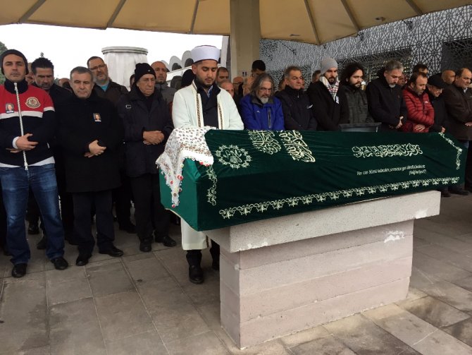 Uğur Kıvılcım’a Büyük Vefasızlık