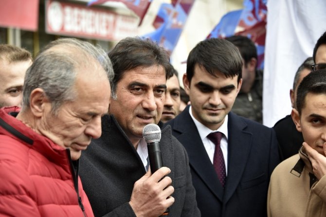 Trabzonsporlu Futbolcuların Cam Seyir Terasındaki Zor Anları