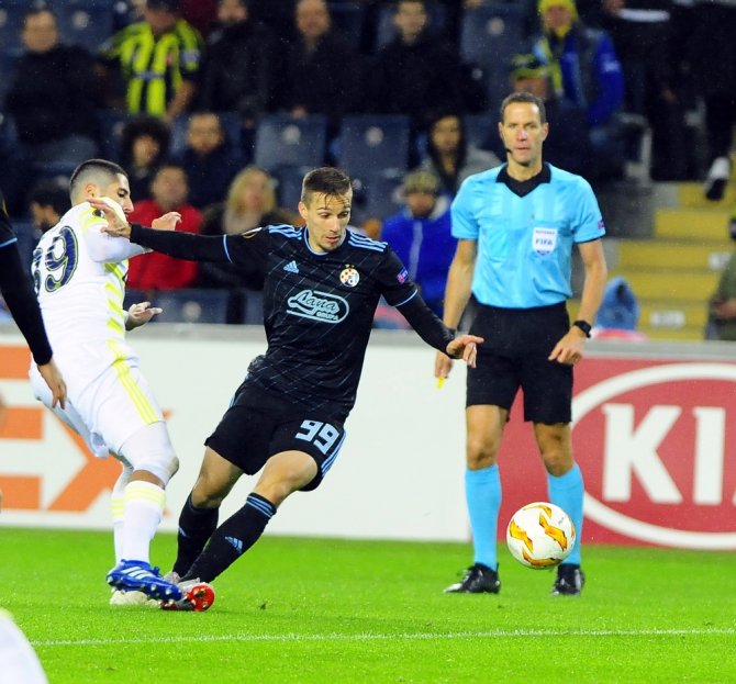 İlk 20 Dakika Sessiz Bitti
